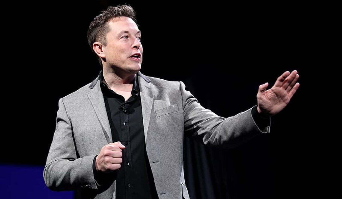 Elon Musk announces Starlink from SpaceX is officially accessible in Qatar.